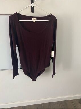 a.n.a Ribbed Scoop Neck Bodysuit - Burgundy